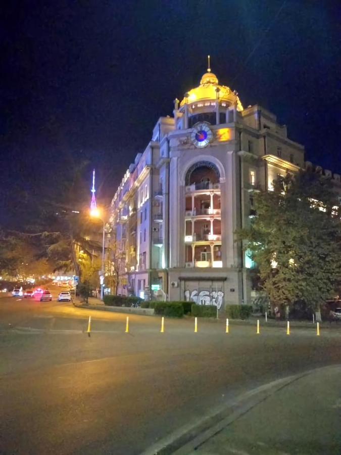 10 Baratashvili St Tbilisi Buitenkant foto